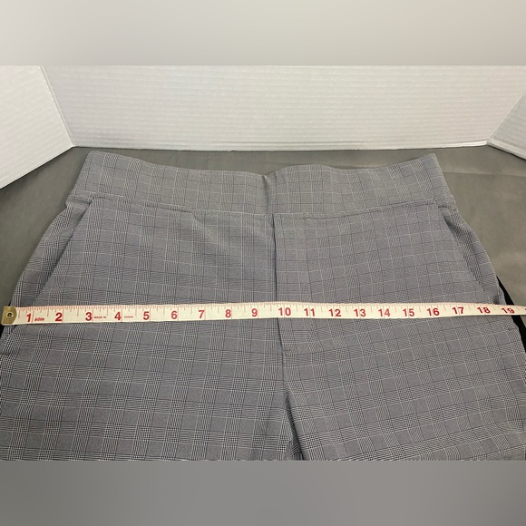Athleta Brooklyn Ankle Pants Women 8T Black Plaid Work Comfort Stretch Waist - Picture 11 of 15